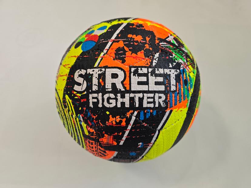 Futbalová lopta Winart Street Fighter - FIGHTER_O