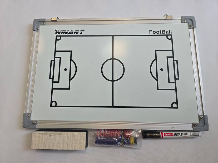 Magnetická taktická tabuľa na futbal Winart - 30 x 45 cm - 1814