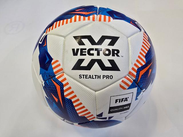 Futbalová lopta Vector Stealth Pro - STEALTH
