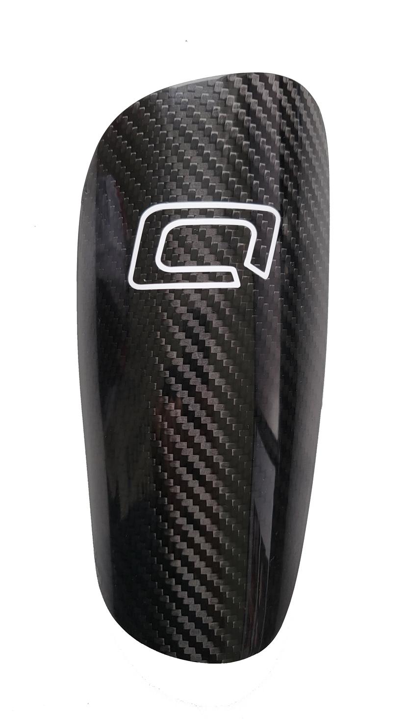 Futbalové chrániče QS CARBON - QUICK sport CARBON M