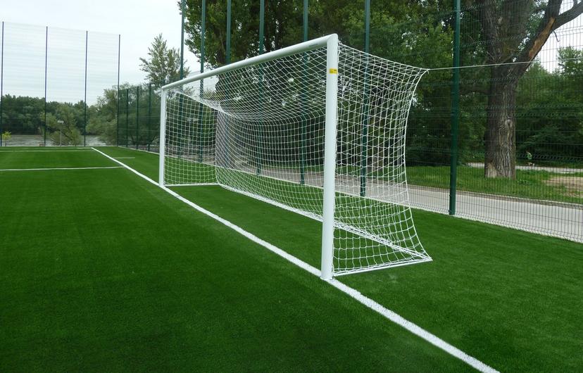 QS stabilná hliniková futbalová brána SBV 110 / 7,32 x 2,44 x 2,0 x 2,0 m so sieťou - Stabilná hliniková futbalová brána SBV 110 / 7,32 x 2,44 x 2 x 2 m so sieťou 4