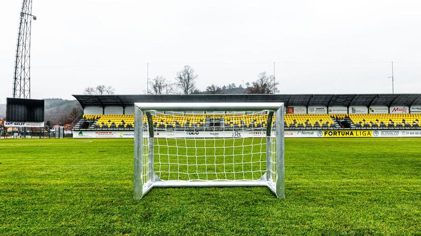 QS prenosná hliniková futbalová mini brána PBm 80 / 1,2 x 0,8 x 0,7 m so sieťou - Prenosná hliniková futbalová minibrána PBm 80 / 1,2 x 0,8 x 0,7 m so sieťou