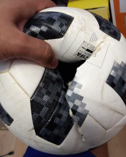 Oprava futbalovej lopty - Oprava