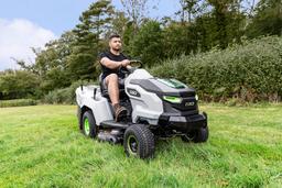 EGO POWER+ AKU Záhradný traktor 98 cm TR3800E-B so zberným košom - TR3800E-B