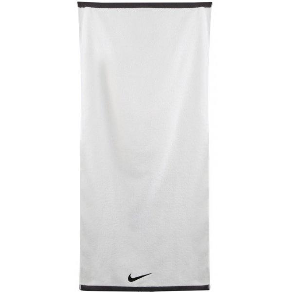 Uterák Nike FUNDAMENTAL TOWEL - 887791353092