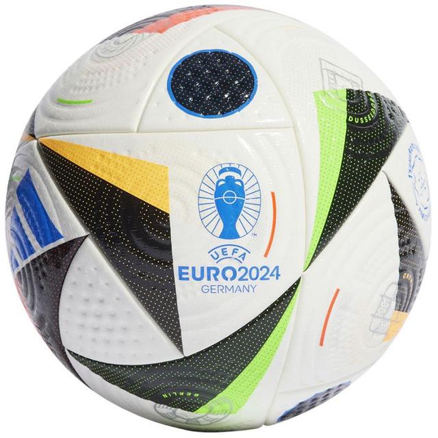 Futbalová lopta Adidas Fussballliebe Euro24 Pro + grátis futbalová lopta FIFA Quality Pro! - IQ3682