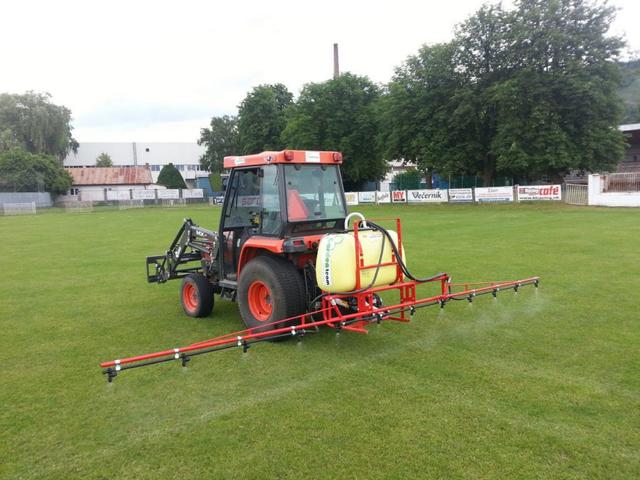 Postrek proti burine v trávniku vrátane prípravku, záber 6m - NEW87877878