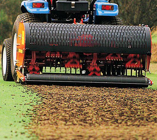 Aerifikácia - Štuplovanie ihriska - Aerifikácia